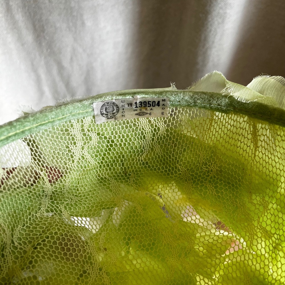 Vintage Lime Green Floral Pillbox Hat Avant‎ Garde Fascinator - Picture 7 of 7